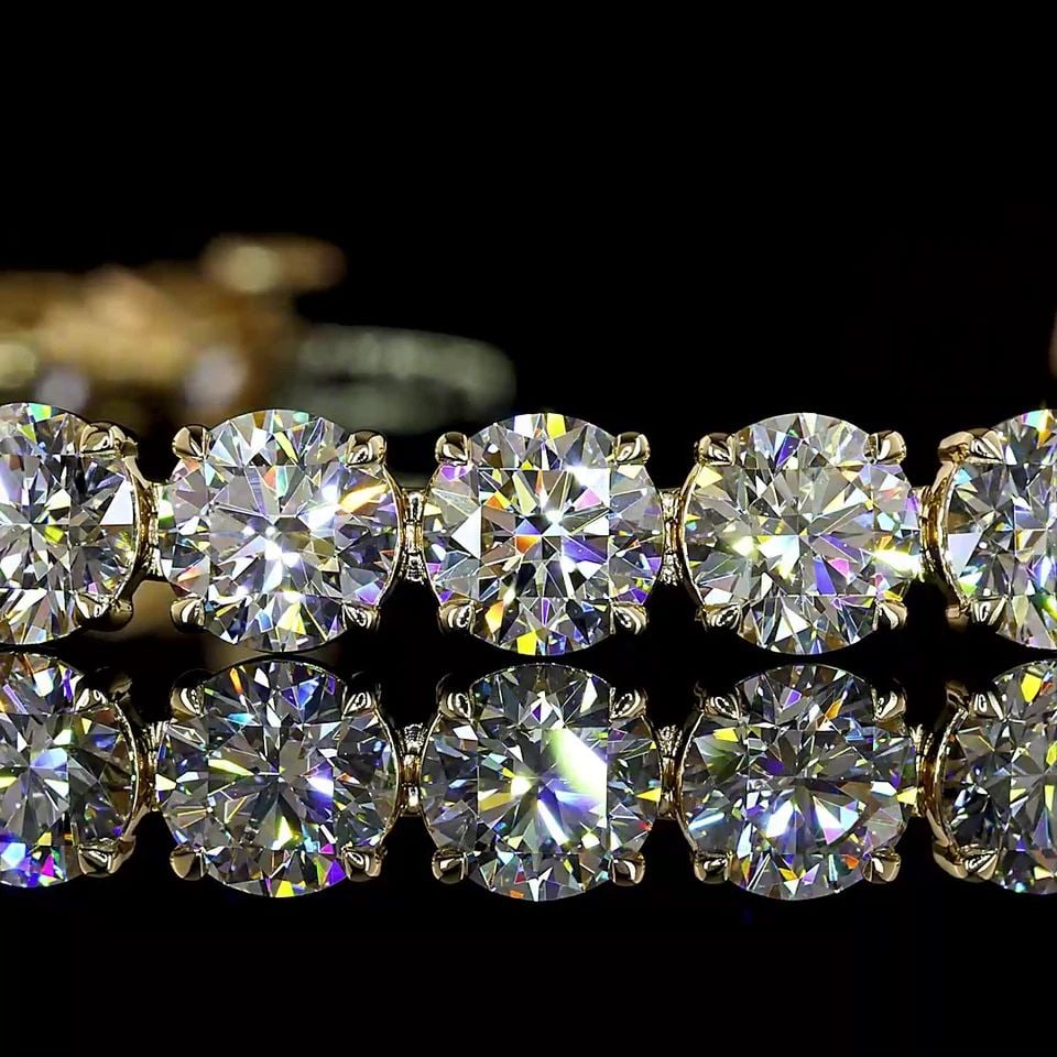 LAB-GROWN 17.53 CARAT ROUND E-F-VS1 DIAMOND 14K YELLOW GOLD TENNIS BRACELET: LAB-GROWN 17.53 CARAT ROUND E-F-VS1 DIAMOND 14K YELLOW GOLD TENNIS BRACELET Title: High-quality Brand-New Echo Friendly Elegant Lab-Grown 17.53 Carat Round E-F-VS1 Diamond 14K Yellow Gold Tennis Brace