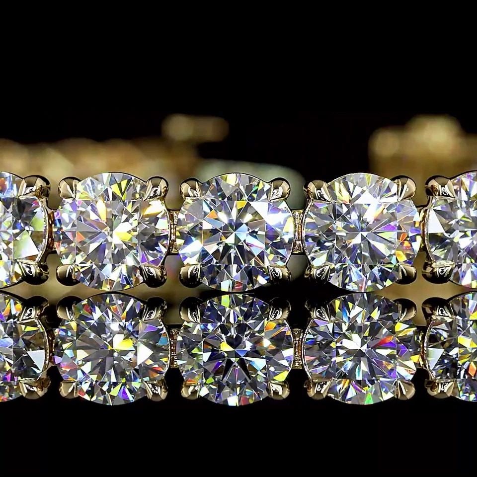 LAB-GROWN 17.65 CARAT ROUND E-F-VS1 DIAMOND 14K YELLOW GOLD TENNIS BRACELET: LAB-GROWN 17.65 CARAT ROUND E-F-VS1 DIAMOND 14K YELLOW GOLD TENNIS BRACELET Title: High-quality Brand-New Echo Friendly Elegant Lab-Grown 17.65 Carat Round E-F-VS1 Diamond 14K Yellow Gold Tennis Brace