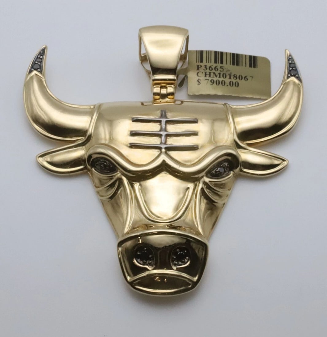 NEW 10K YELLOW GOLD BULL PENDANT WITH 0.30CTS BLACK DIAMONDS 24.7 GRAMS (1 of 1)