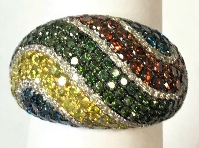 14K WHITE GOLD RING, 3CTS MULTI COLORED DIAMONDS ( SIZE: 7 ) 7.9G (1 of 2)