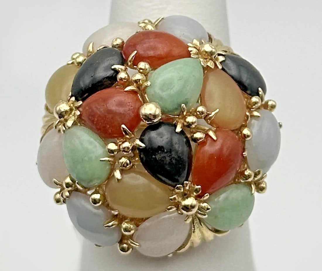 14K GOLD RING SET WITH MULTIPLE COLORED JADE STONES ( SIZE: 8.5 ) 11.5 GRAMS (1 of 1)