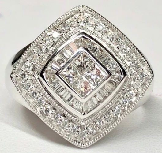14K WHITE GOLD RING, 0.75CTS OF VS DIAMONDS ( SIZE: 6.5 ) 8.1G (1 of 1)