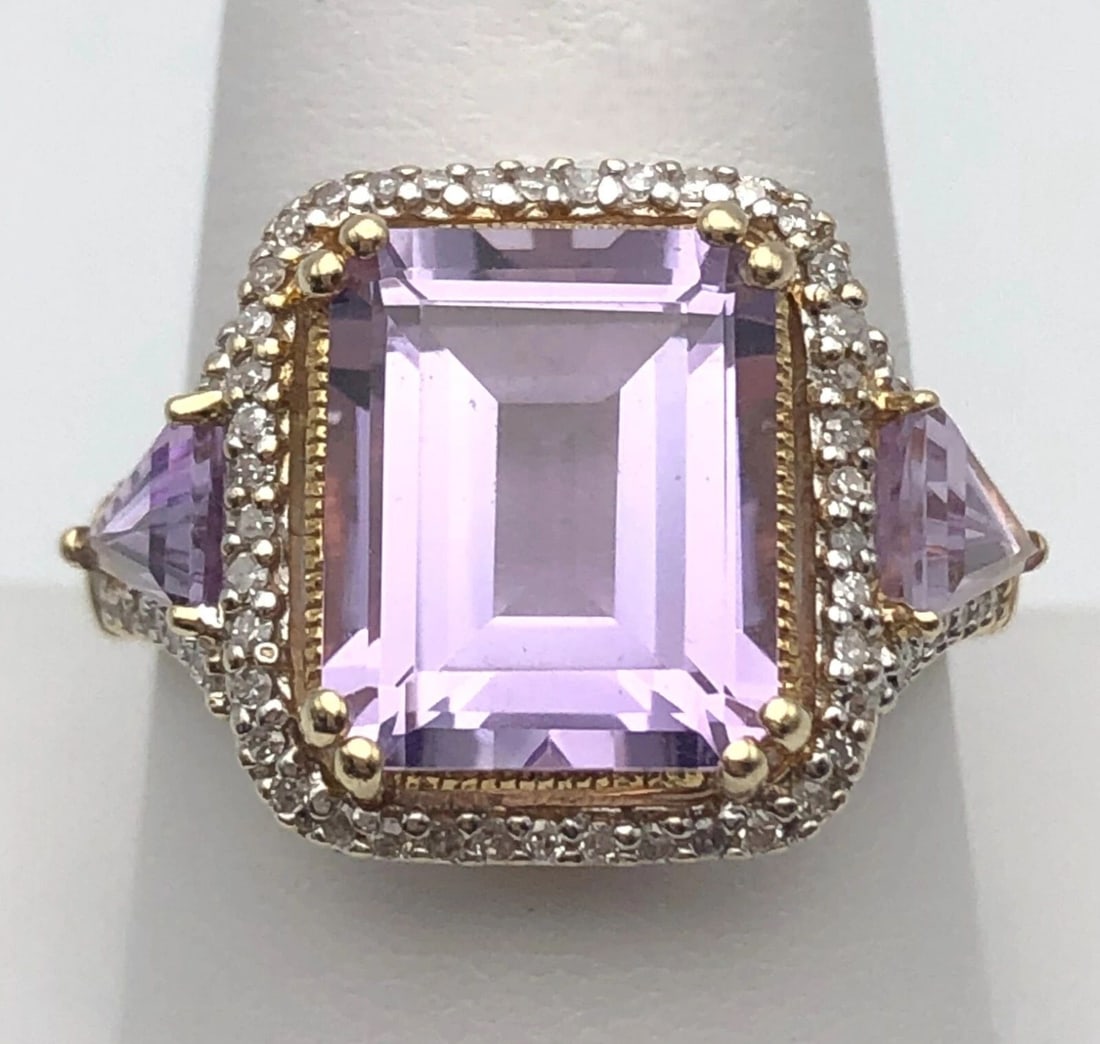 14K GOLD RING SET WITH AMETHYST AND 0.35CTS OF DIAMONDS SIZE: 10 5.7G (1 of 2)
