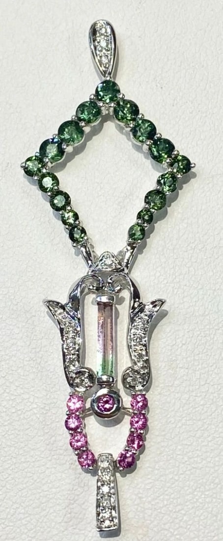 14K WHITE GOLD PENDANT WITH BI-COLOR TOURMALINE CRYSTAL AND DIAMONDS 4.4 GRAMS (1 of 2)