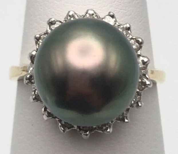 NEW 18K GOLD RING WITH 11MM TAHITIAN PEARL, 0.30CTW DIAMONDS ( SIZE 6.5 ) 5.5G: 18K GOLD RING WITH 11MM TAHITIAN PEARL AND 0.30 CARATS OF DIAMONDS SIZE: 6.5 18k Gold Ring with 11mm Tahitian Pearl and 0.30 carats of Diamonds You are bidding on a 18k Gold Ring with 11mm Tahitian Pe