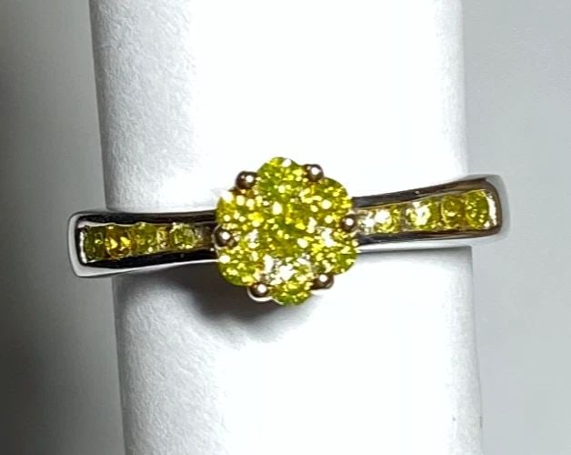 NEW 14K WHITE GOLD RING WITH 0.50CTW CANARY YELLOW DIAMONDS (SIZE 6.5) 4.2G (1 of 1)