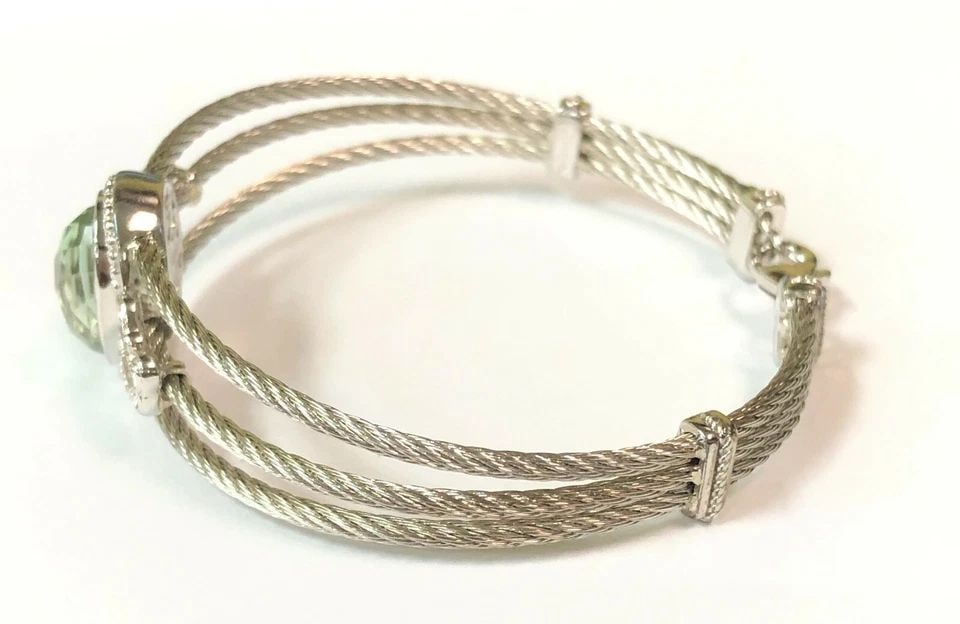 GABRIEL & CO 925 SILVER BRACELET SO86710, GREEN STONE ( 6.5 INCH ) 18.4 GRAMS: GABRIEL & CO 925 SILVER AND STEEL SO86710 BRACELET WITH LIGHT BLUE/GREEN STONE Gabriel & Co 925 silver and steel SO86710 bracelet with light blue/green stone You are bidding on a Gabriel & Co 925 silv