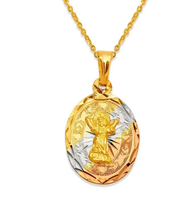 NEW 14K TRICOLOR GOLD OVAL LASER CUT DIVINE CHILD SCAPULAR PENDANT: NEW 14K TRICOLOR GOLD OVAL LASER CUT DIVINE CHILD SCAPULAR PENDANT OVAL LASER CUT DIVINE CHILD SCAPULAR PENDANT NEW 14K TRICOLOR GOLD Apx. WIDTH: 14x19mm Apx WEIGHT: 1.5g
