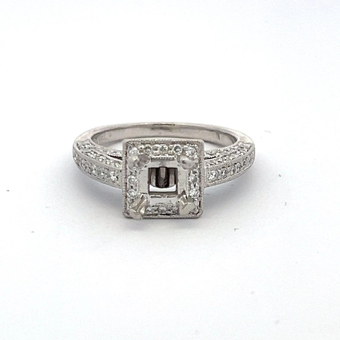 0.60 CARAT ROUND BRILLIANT DIAMOND PLATINUM SEMI MOUNT RING (1 of 2)