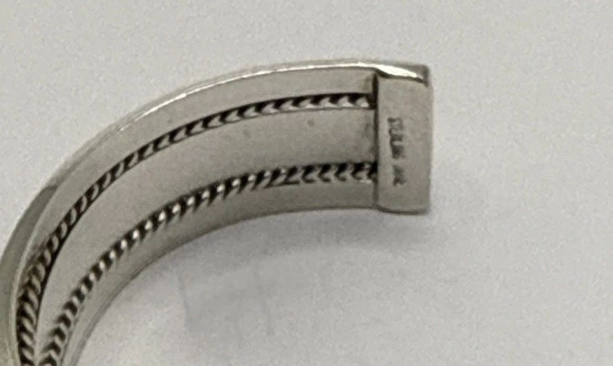 NAVAJO BRACELET .925 SILVER HANDMADE HAND STAMPED SIGNED ARTIST TAHE CIRCA 1980S (1 of 1)
