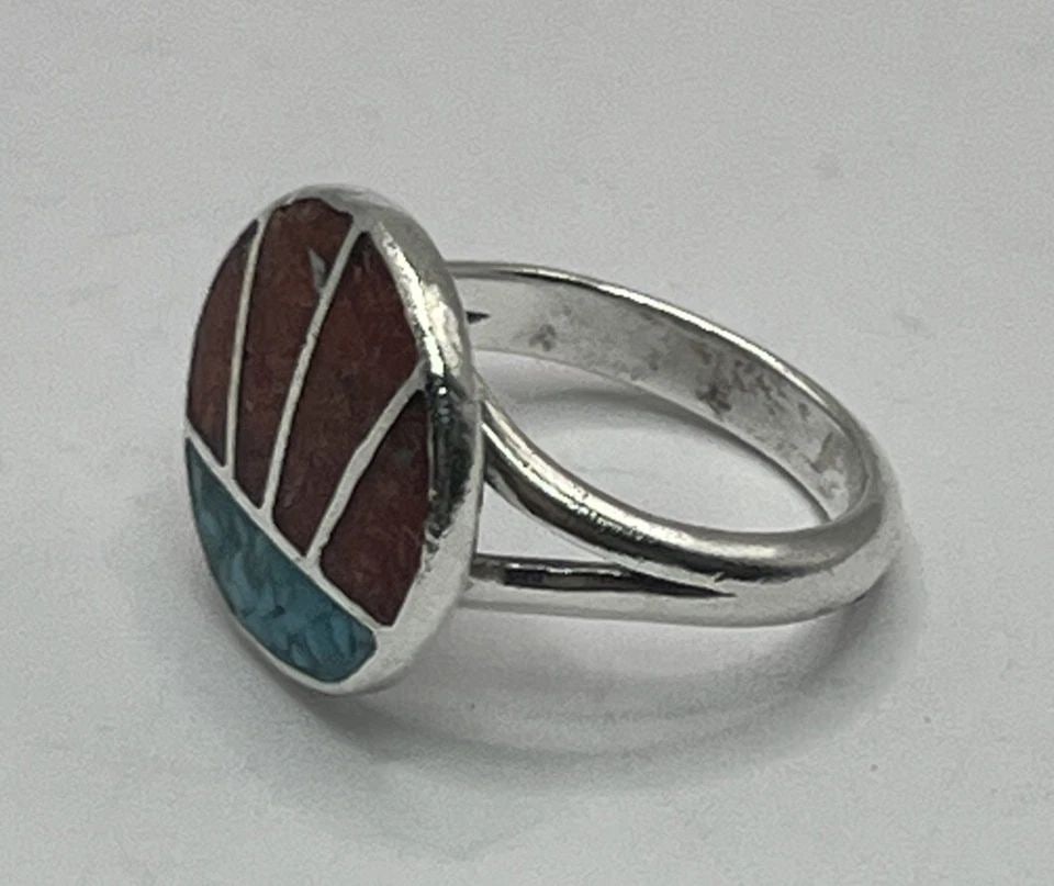 STERLING SILVER, TURQUOISE & CORAL CHIP RING SIZE 4.5 (1 of 1)