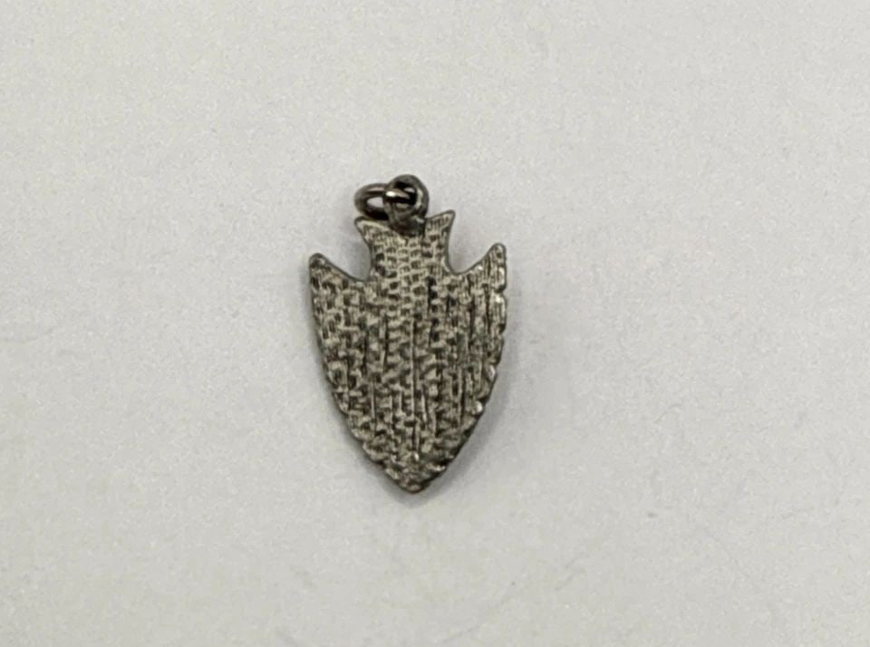STERLING SILVER & TURQUOISE ARROWHEAD CHARM 3.1 GRAMS (1 of 1)