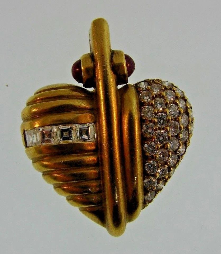 LOVE ME JUDITH RIPKA 18K YELLOW GOLD, DIAMOND & CABOCHON RUBY HEART PENDANT (1 of 2)