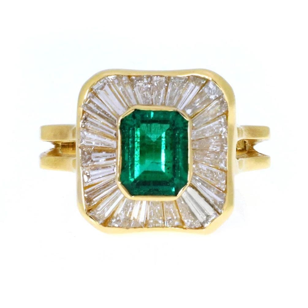 18K YELLOW GOLD 2.94CT DIAMOND & EMERALD COCKTAIL RING SIZE - 6.5: 18K YELLOW GOLD 2.94CT DIAMOND & EMERALD COCKTAIL RING SIZE - 6.5 18k Yellow Gold Diamond & Emerald Cocktail Ring Size - 6.5 Description This elegant cocktail ring is crafted from 18k yellow gold feat