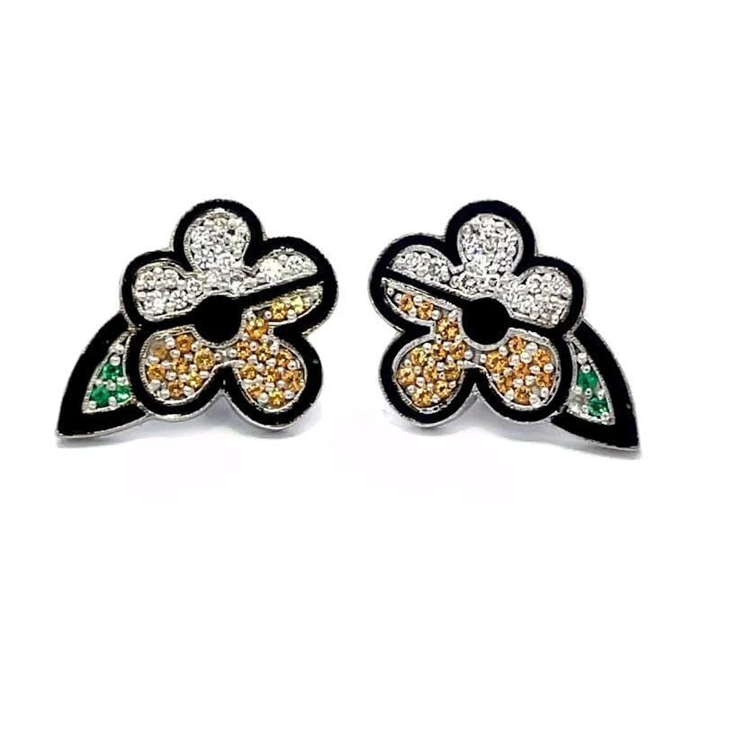 GREECE 21K & 18K YELLOW GOLD FANCY DOME CLIP ON EARRINGS: GREECE 21K & 18K YELLOW GOLD FANCY DOME CLIP ON EARRINGS Greece 18k Yellow Gold Fancy Dome Clip On Earrings Description These beautiful and fashionable earrings are by a Greek designer, they are 21k &