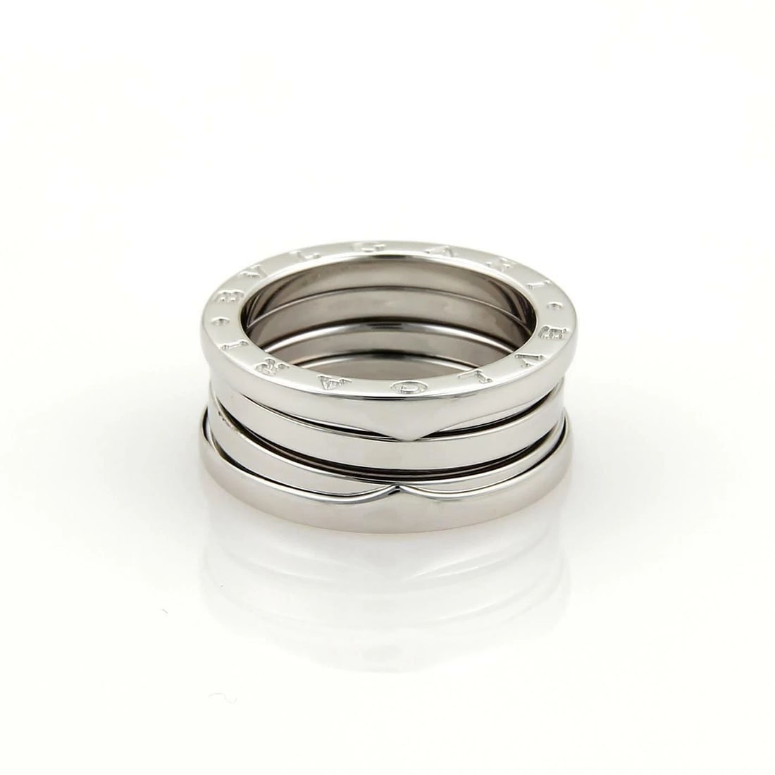 CARTIER MINI LOVE 18K PINK GOLD 3.6MM BAND RING SIZE: 49 - US 5: CARTIER MINI LOVE 18K PINK GOLD 3.6MM BAND RING SIZE: 49 - US 5 Cartier Mini Love 18k Pink Gold 3.6mm Band Ring Size: 49 - US 5 Description This is an authentic band ring by Cartier, this beautiful au