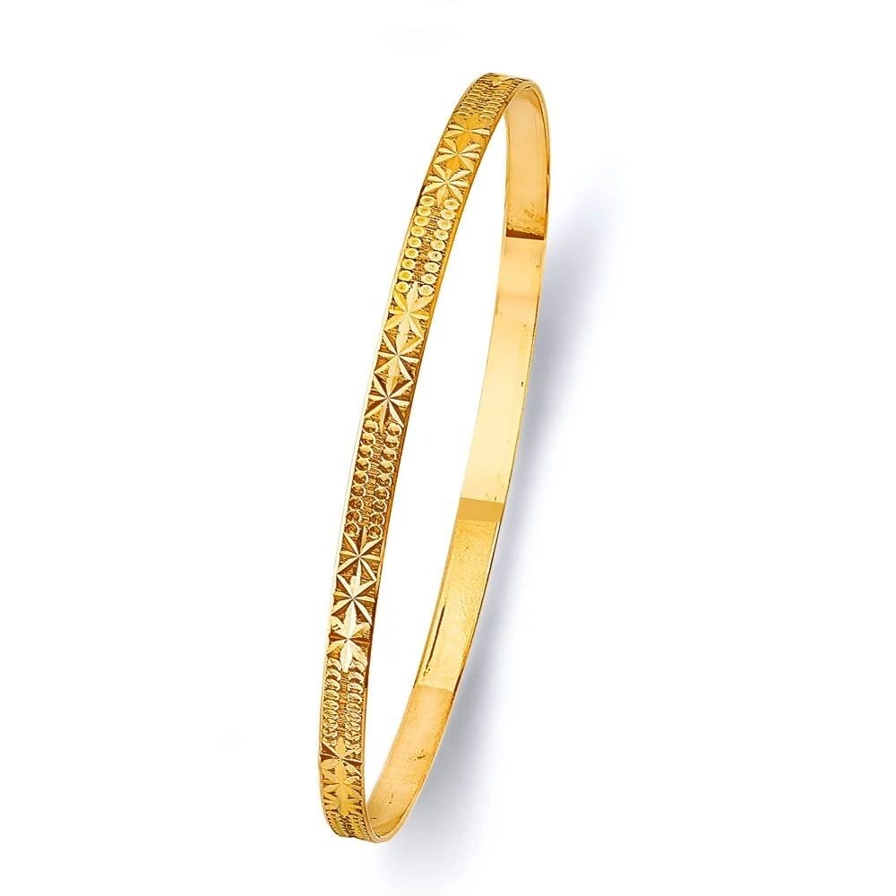 NEW 14K YELLOW GOLD 3.5MM SOLID BANGLE: NEW 14K YELLOW GOLD 3.5MM SOLID BANGLE 3.5MM SOLID BANGLE NEW 14K YELLOW GOLD LENGTH - 7in Apx WEIGHT - 5.8g .