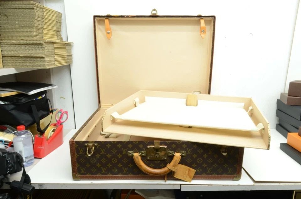 AUTHENTIC LOUIS VUITTON LIMITED ALZER 65 VINTAGE MONOGRAM TRUNK TRAVEL LUGGAGE (1 of 2)