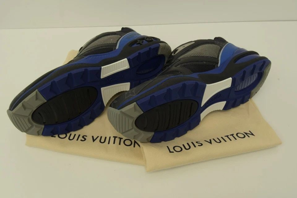 AUTHENTIC LOUIS VUITTON TRAINER BLACK BLUE SNEAKERS FD 0210 SHOES 7.5 LV LOGO (1 of 2)