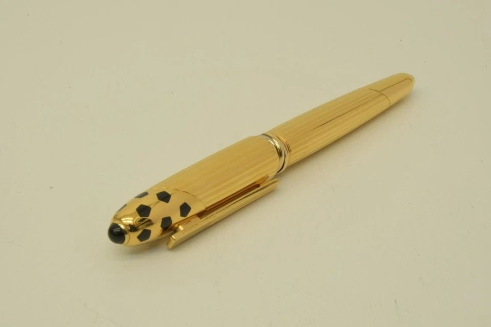 AUTHENTIC CARTIER FOUNTAIN PEN GP PANTHERE SPOTS 18K NIB OFFICE DESK COLLECTIBLE: AUTHENTIC CARTIER FOUNTAIN PEN GP PANTHERE SPOTS 18K NIB OFFICE DESK COLLECTIBLE Authentic Cartier Fountain Pen GP Panthere Spots 18k Nib Office Desk Collectible AUTHENTIC CARTIER FOUNTAIN PEN GP PANT