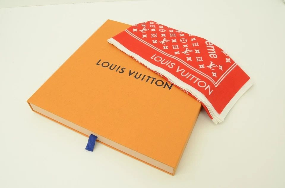 AUTHENTIC LOUIS VUITTON RED WHITE COTTON LV MONOGRAM SUPREME SCARF 55CM POCKET (1 of 2)