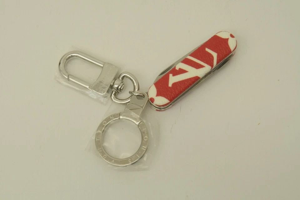 AUTHENTIC LOUIS VUITTON SUPREME SP SWISS POCKET TOOL KEYCHAIN JEWELRY ACCESSORY: AUTHENTIC LOUIS VUITTON SUPREME SP SWISS POCKET TOOL KEYCHAIN JEWELRY ACCESSORY AUTHENTIC LOUIS VUITTON SUPREME SP SWISS POCKET TOOL KEYCHAIN JEWELRY ACCESSORY Louis Vuitton Supreme Keychain, Pocket U