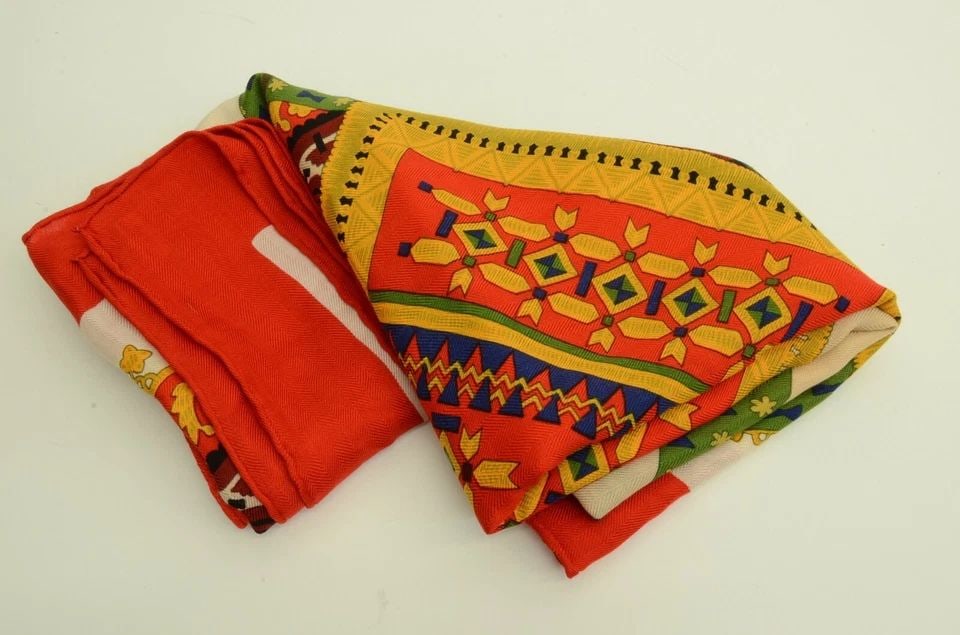 AUTHENTIC HERMES CASHMERE SHAWL BRINS D'OR RED ABADIE STRANDS 140CM SILK SCARF (1 of 2)