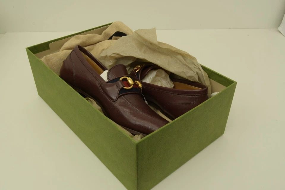 AUTHENTIC GUCCI SYLVIE STRIPE HORESBIT LOAFERS LEATHER BURGUNDY SHOES 36 (1 of 2)