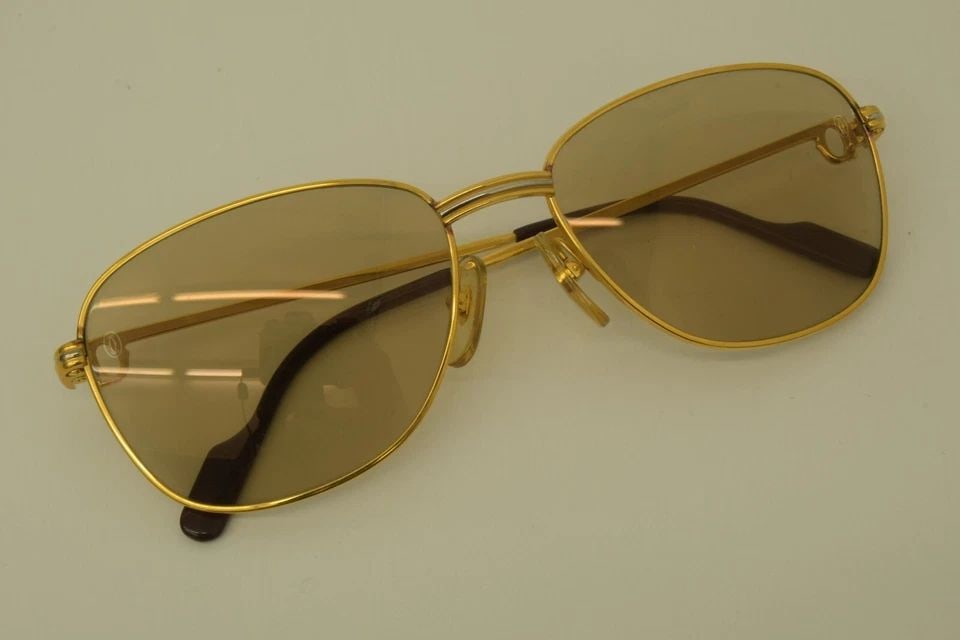 AUTHENTIC CARTIER ROMANCE LOUIS 57 17 135 GP VINTAGE AVIATOR SUNGLASSES FRAMES: AUTHENTIC CARTIER ROMANCE LOUIS 57 17 135 GP VINTAGE AVIATOR SUNGLASSES FRAMES Authentic Cartier Romance Louis 57 17 135 GP Vintage Aviator Sunglasses Frames Lens Width: 58mm Bridge Width: 18mm Temple