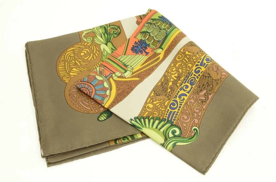 AUTHENTIC HERMES CASHMERE SCARF L'ATLANTIDE FAIVRE 90CM OLIVE BROWN VINTAGE (1 of 2)