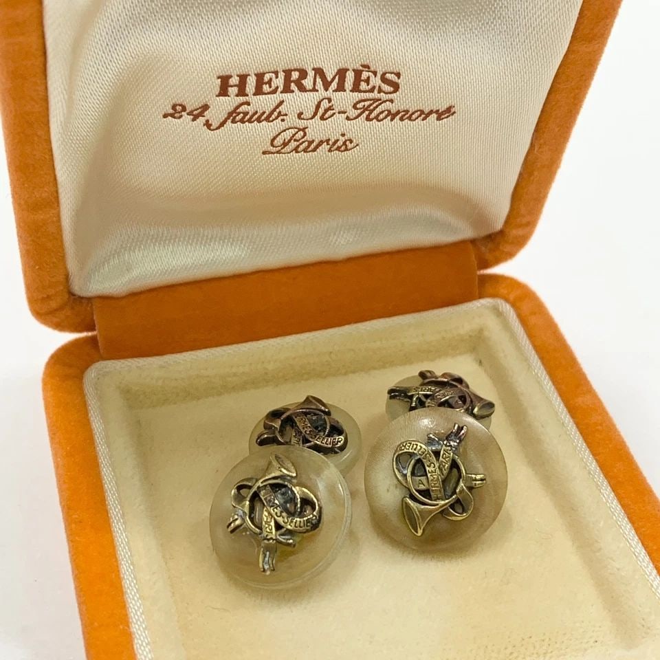 AUTHENTIC HERMES HORN CUFFLINKS GOLD MUSIC CLOTHING ACCESSORIES: AUTHENTIC HERMES HORN CUFFLINKS GOLD MUSIC CLOTHING ACCESSORIES Authentic Hermes Horn Cufflinks Gold Music Clothing Accessories Hermes Gold Plated Mens, Unisex Cufflinks, Fashion Accessory, Clothing A