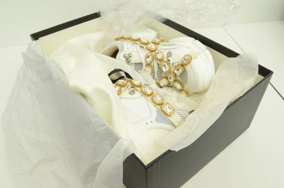 AUTHENTIC GUCCI SEGA FLASHTREK LADIES WHITE SNEAKERS STRETCH FAUX CRYSTAL SHOES (1 of 2)