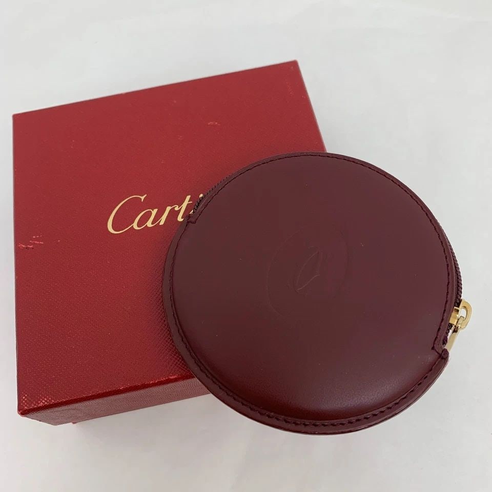 AUTHENTIC CARTIER VINTAGE LEATHER ROUND ZIP COIN CASE WALLET BURGUNDY DECOR LOGO: AUTHENTIC CARTIER VINTAGE LEATHER ROUND ZIP COIN CASE WALLET BURGUNDY DECOR LOGO AUTHENTIC CARTIER VINTAGE LEATHER ROUND ZIP COIN CASE WALLET BURGUNDY DECOR LOGO Must de Cartier Double C Decor Zip Clo