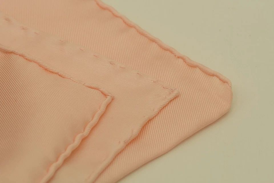 AUTHENTIC HERMES SCARF VINTAGE PAYS DE COCAGNE PINK 90CM ZOE PAUWELS SILK: AUTHENTIC HERMES SCARF VINTAGE PAYS DE COCAGNE PINK 90CM ZOE PAUWELS SILK Pays de Cocagne Lang of Cocagne (Canada) Zoe Pauwels Manufactured: France Height: 90cm (35.4 inch) Width: 90cm (35.4 inch) 100
