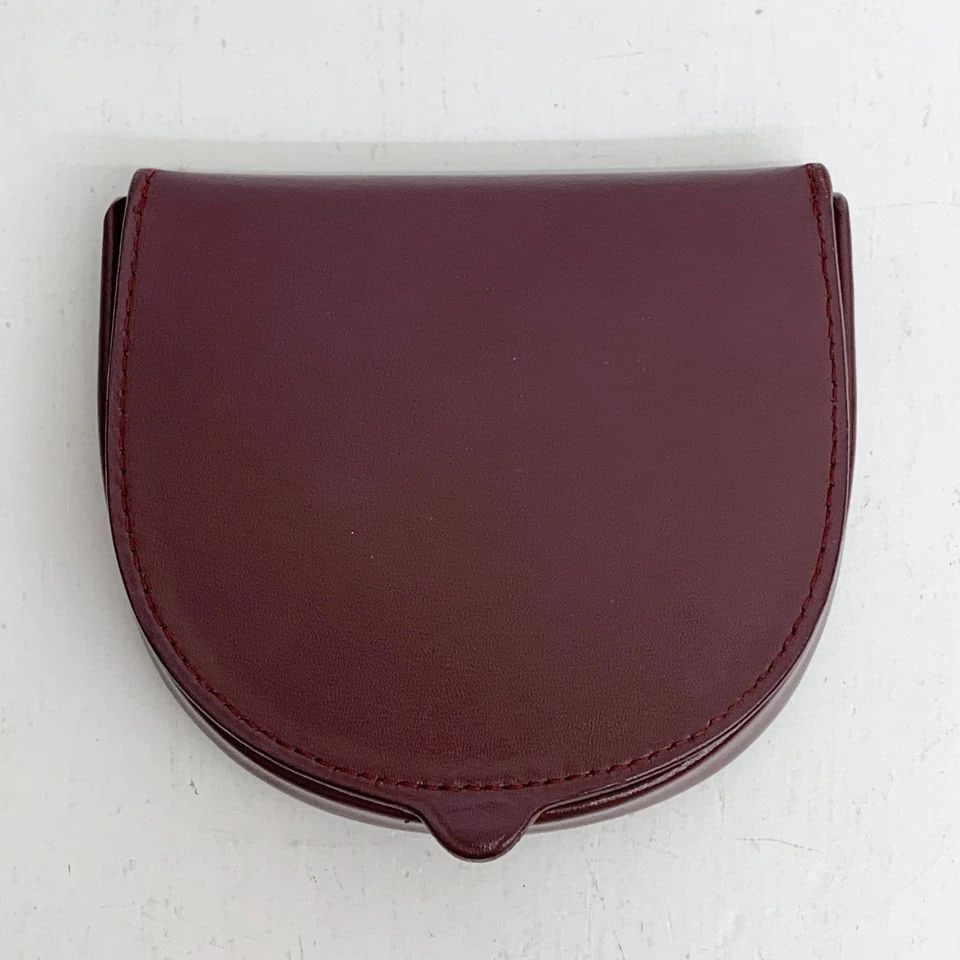 AUTHENTIC CARTIER VINTAGE LEATHER HALF CIRCLE COIN CASE WALLET BURGUNDY DECOR 4: AUTHENTIC CARTIER VINTAGE LEATHER HALF CIRCLE COIN CASE WALLET BURGUNDY DECOR 4 AUTHENTIC CARTIER VINTAGE LEATHER HALF CIRCLE COIN CASE WALLET BURGUNDY DECOR 4 Must de Cartier Double C Decor Zip Closu