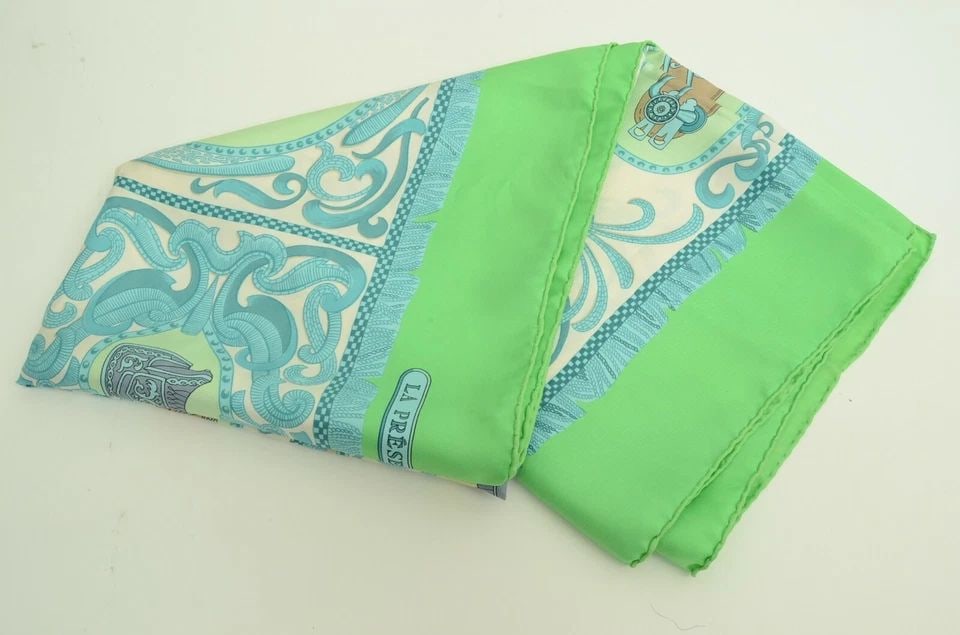 AUTHENTIC HERMES 100% SILK SCARF LA PRESENTATION GREEN VAUZELLES VINTAGE 90CM (1 of 2)