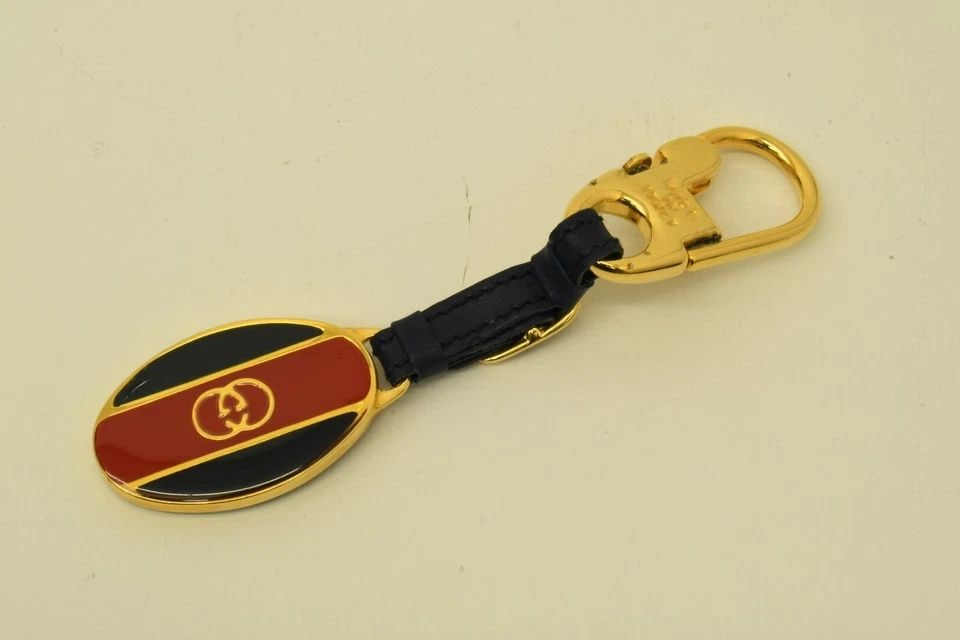 AUTHENTIC GUCCI RED STRIPE NAVY GG OVAL GP KEYCHAIN ACCESSORY LEATHER STRAP 3 (1 of 2)