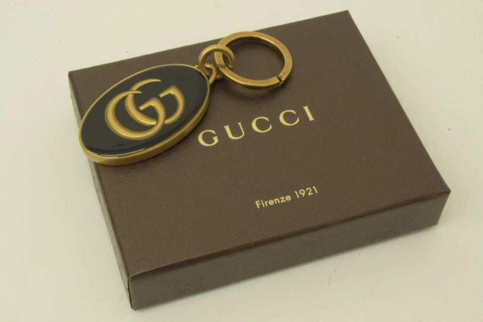 AUTHENTIC GUCCI GG OVAL LOGO KEYCHAIN CLASSIC GP CHARM JEWELRY ACCESSORY (1 of 2)