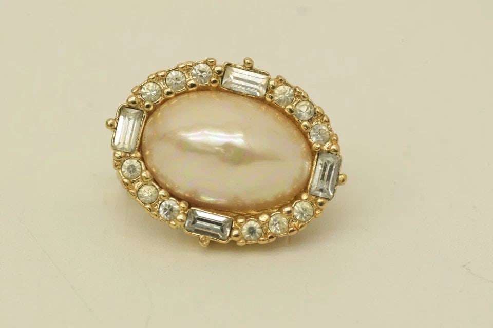 AUTHENTIC CHRISTIAN DIOR CLIP ON EARRINGS FAUX CRYSTAL PEARL RHINESTONE JEWELRY (1 of 2)