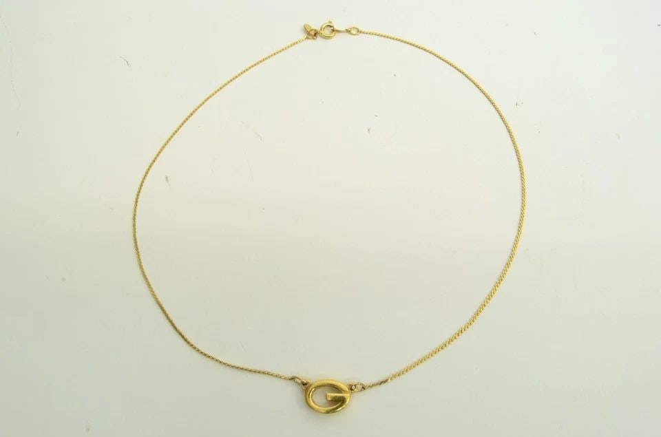 AUTHENTIC GIVENCHY GP LOGO NECKLACE VINTAGE G CHARM CHAIN JEWELRY ACCESSORY (1 of 2)