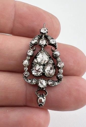 ANTIQUE GEORGIAN GOLD & SILVER ROSE CUT DIAMOND CLUSTER DANGLE PENDANT: ANTIQUE GEORGIAN GOLD & SILVER ROSE CUT DIAMOND CLUSTER DANGLE PENDANT Antique Georgian Gold & Silver Rose Cut Diamond Cluster Dangle Pendant Size: 1 3/8 Tall With Bail by 5/8"Wide Metal: Gold Base & 