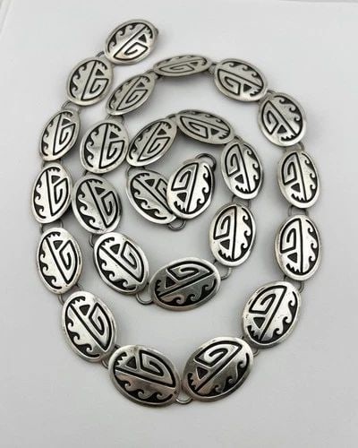VTG HOPI STERLING SILVER TRIBAL DESIGN OVERLAY DETAILED CONCHO BELT 35"-146.8G: VTG HOPI STERLING SILVER TRIBAL DESIGN OVERLAY DETAILED CONCHO BELT 35"-146.8G Vtg Hopi Sterling Silver Tribal Design Overlay Detailed Concho Belt 35"-146.8g Belt Size: 35" - Tip To Tip - Adjustable D