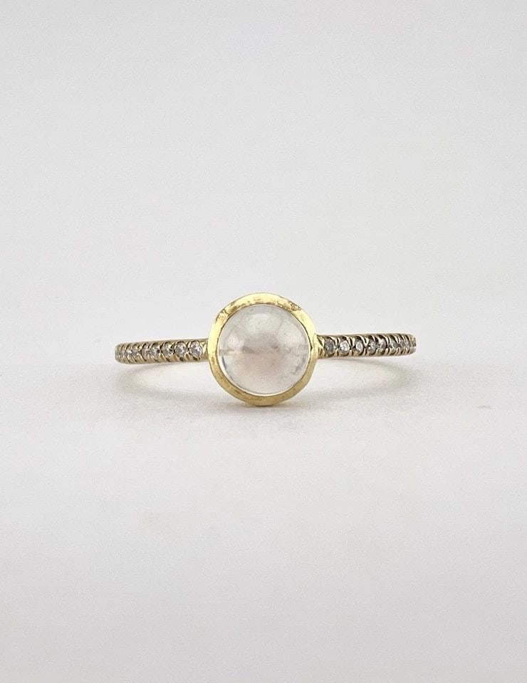 DESIGNER 14K YELLOW GOLD NATURAL MOONSTONE & DIAMOND ETERNITY BAND RING (1 of 1)