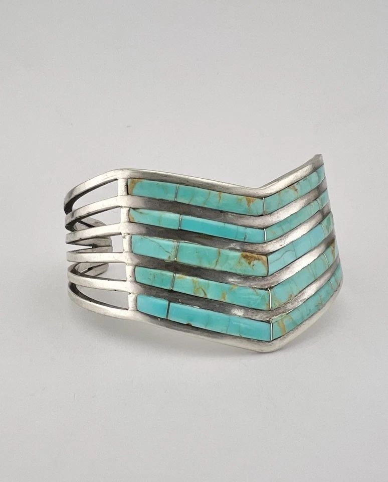 VINTAGE NAVAJO STERLING SILVER FLUSH TURQUOISE 5 ROW CUFF BRACELET (1 of 2)