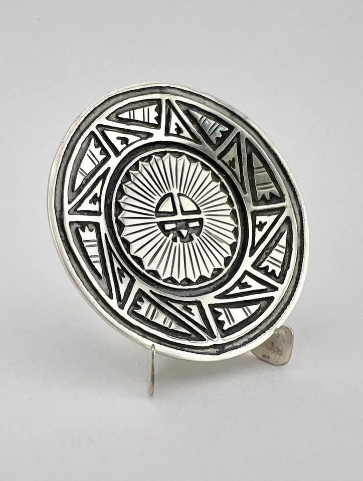 RARE VTG NAVAJO STERLING SILVER DETAILED SUNFACE OVERLAY 1 7/8" PLATE & STAND #3 (1 of 2)