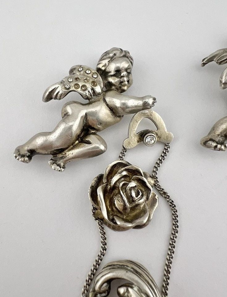 ART NOUVEAU STERLING SILVER REPOUSSE CHERUB ANGELS FLORAL DOUBLE BROOCH 11 3/4" (1 of 2)