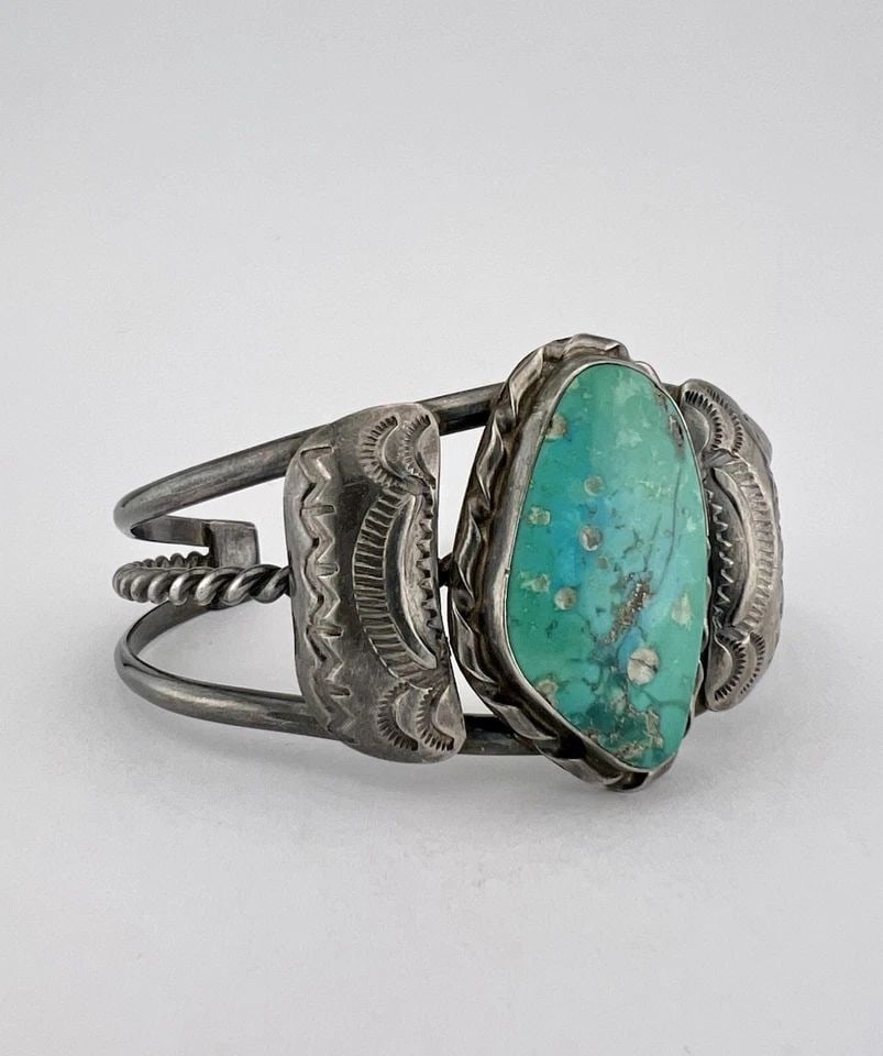 OLD PAWN NAVAJO STERLING SILVER CERRILLOS TURQUOISE STAMPED TWIST CUFF BRACELET (1 of 1)