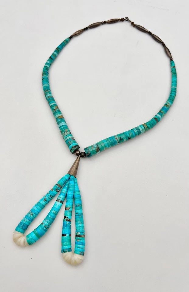 VTG SANTO DOMINGO PUEBLO ROLLED FOX TURQUOISE STERLING HEISHI JACLA PENDANT 21" (1 of 2)