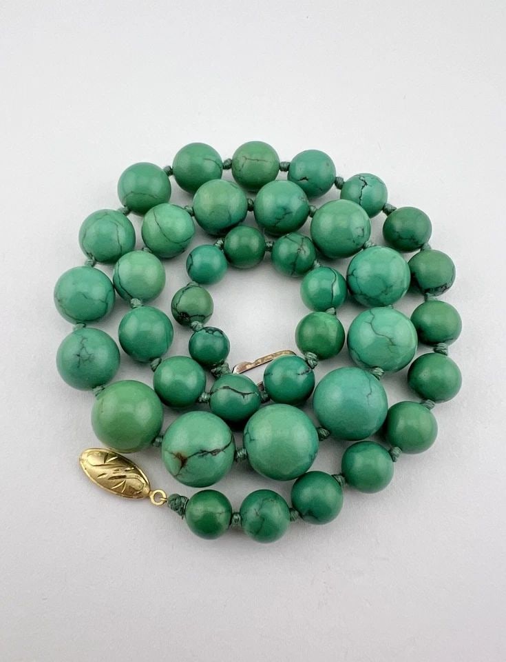 OLD CHINESE SILVER CARVED 8MM-12.5MM TURQUOISE GRADUATED BALL BEAD NECKLACE 19": Old Chinese Silver Carved 8mm -12.5mm Turquoise Graduated Knotted Necklace 19" Size: 19" long Necklace is Single Strand Metal: Gilt Silver Clasp Weight is 59.5 Grams on my scale Amazing Natural Carved