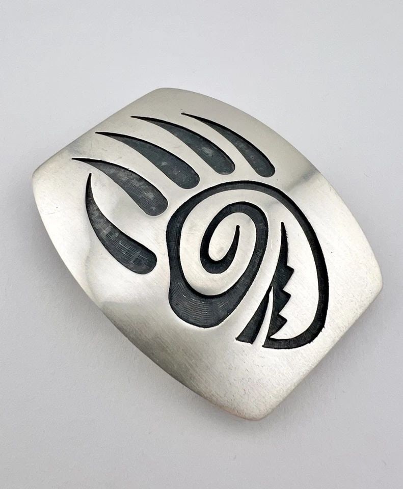 VTG RILEY POLEQUAPTEWA HOPI STERLING SILVER OVERLAY BEAR PAW BELT BUCKLE 2.5" (1 of 2)